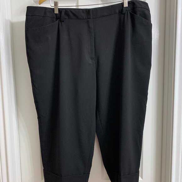 Worthington Woman Black Stretch Capri Pants, Size 24W, NWOT - Picture 3 of 6